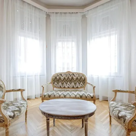 Standard By Hi5-classic 253 Apartament