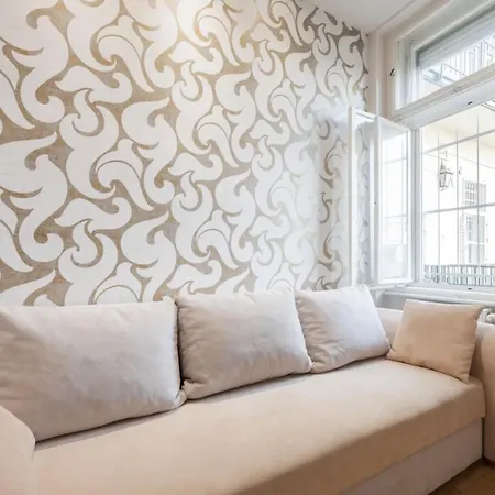 Standard By Hi5-classic 253